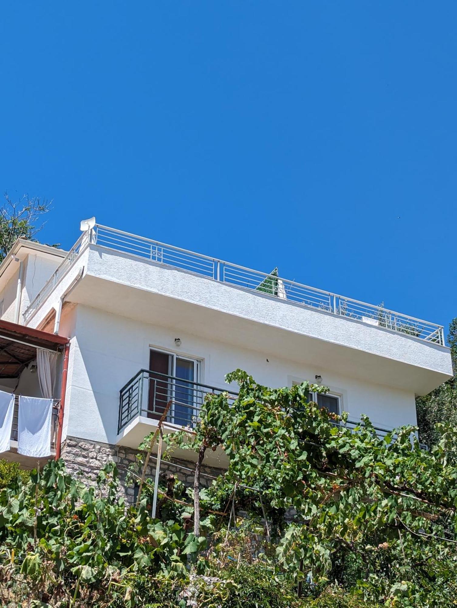 Guesthouse Panorama Nivice Sarandë 外观 照片
